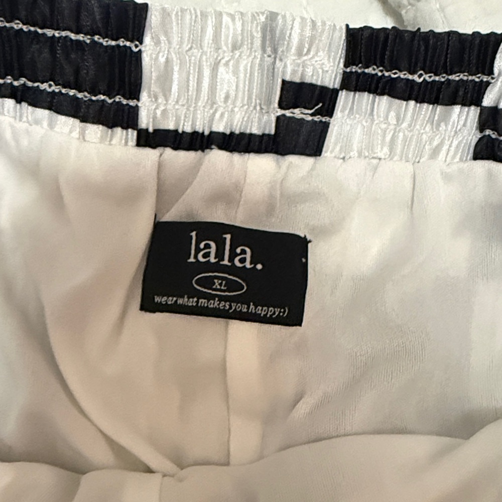 Dressed in LALA Black and White Checker Wide-Leg Pantsuit - Picture 3 of 4